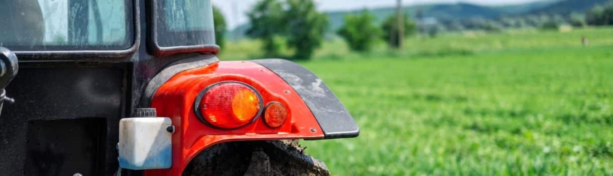 Skrzynia hydrostatyczna słabnie po rozgrzaniu – co może być przyczyną?